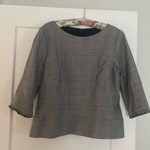 NWT three- quarter sleeve top from femme de carriere